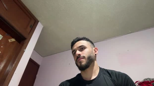 athlete_boy22 20-09-2026 Male legs orgasm Video