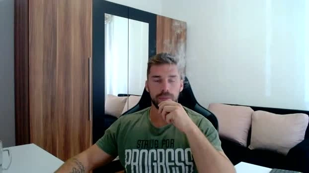 darius_94 20-09-2026 Male Webcam lush Video
