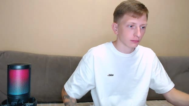 julsweet 20-09-2026 Male analtoy moan Video