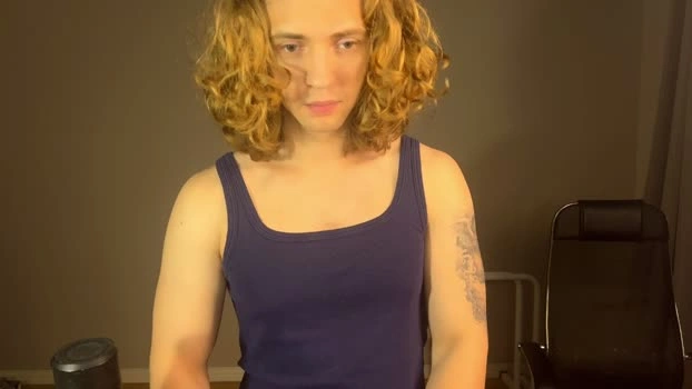 namiraaxel 20-09-2026 Male bicurious fingering Video