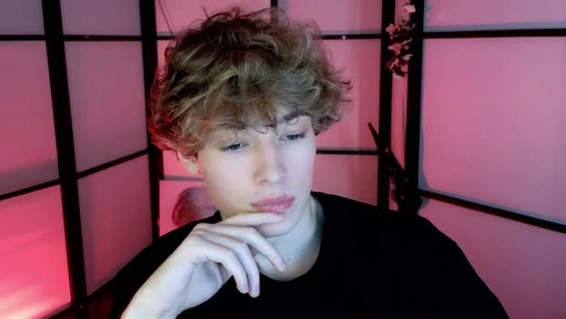 curly_twinkboy 21-09-2026 Male Pretty bj-dildo Video