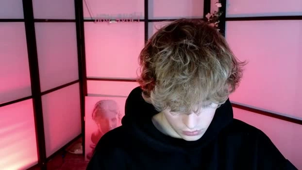 curly_twinkboy 21-09-2026 Male sexyfeet deep Video