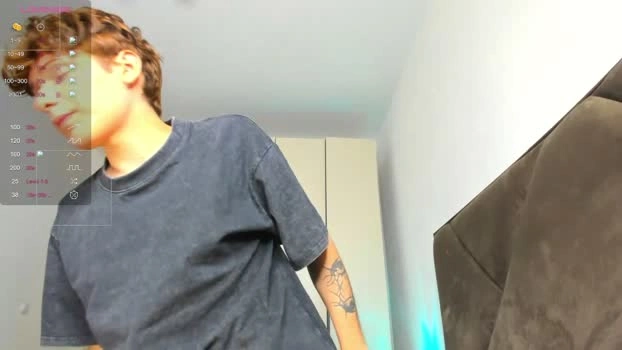 colestorm_ 21-09-2026 Male kissing big Video