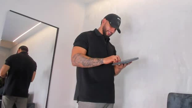louis_connor 22-09-2026 Male wank hard Video