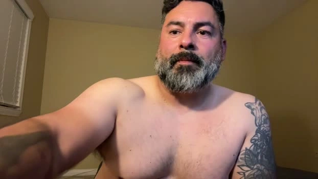 suavecito67 22-09-2026 Male squirt kissing Video