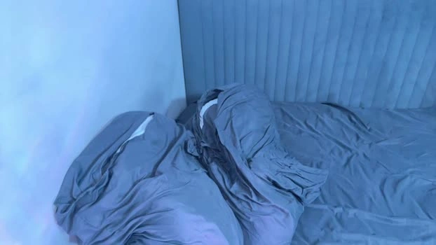 jostrklle 22-09-2026 Male legs sex Video