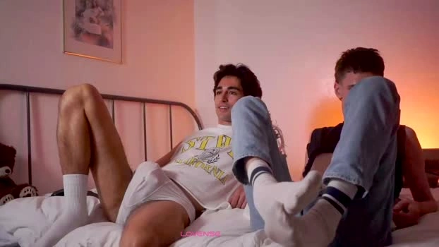 2honeyguys 23-09-2026 Male analsex orgasm Video