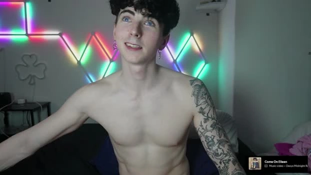 alfiegreenxxx 24-09-2026 Male sexy spank Video