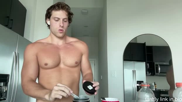 alex_islive 24-09-2026 Male play jerkoff Video