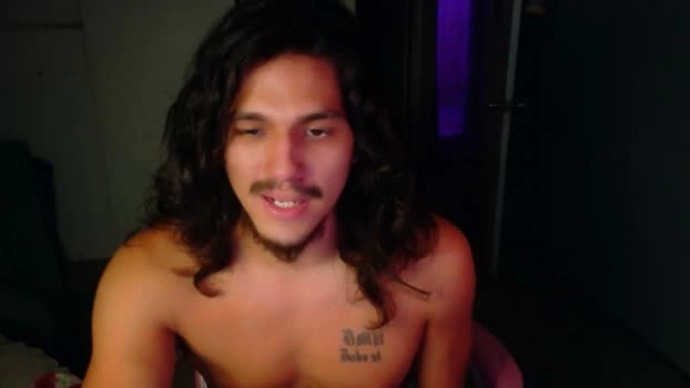 apachewithawebcam 25-09-2026 Male prettyface fingering Video