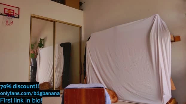 b1gbanana 25-09-2026 Male fingering orgasm Video