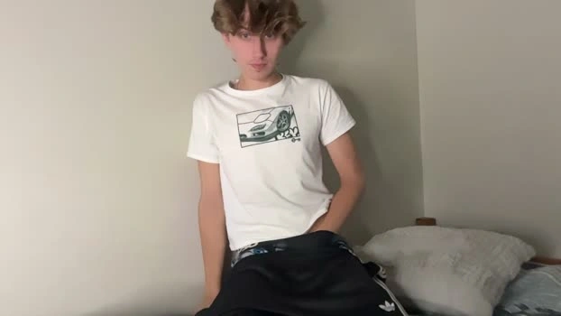 jay_playz 25-09-2026 Male play spanking Video