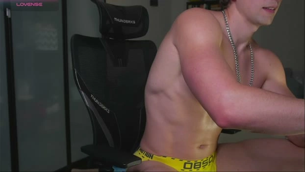 marcusdiamond 24-09-2026 Male Naked Topless Video