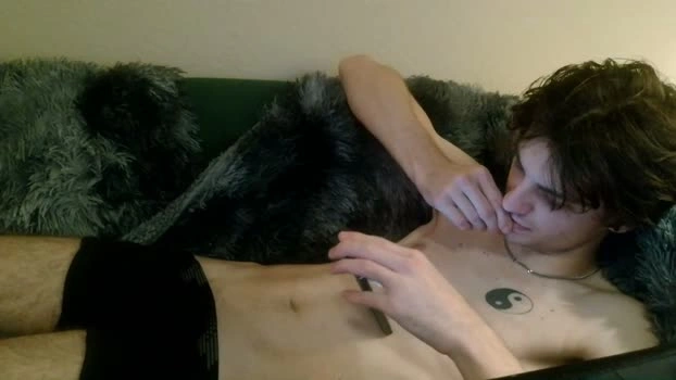 prettyboyfate 25-09-2026 Male fuckass deepthroat Video