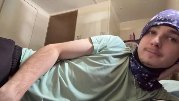 jeffreymillerjr08 25-09-2026 Male yummy legs Video