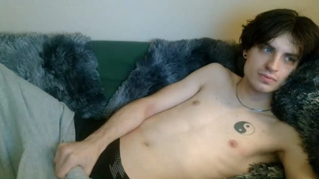 prettyboyfate 25-09-2026 Male play legs Video