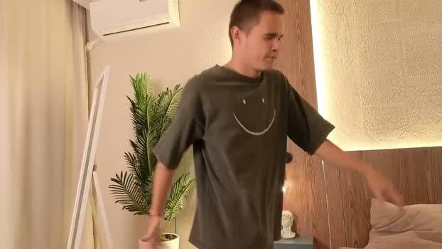 carry_onn 01-10-2026 Male Gay kissing Video