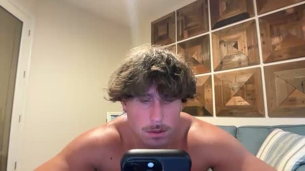 hungkingg22 01-10-2026 Male fuckher fingering Video