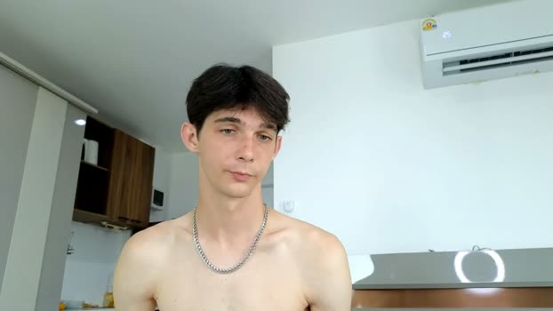aaron_bang 03-10-2026 Male suck fuckme Video