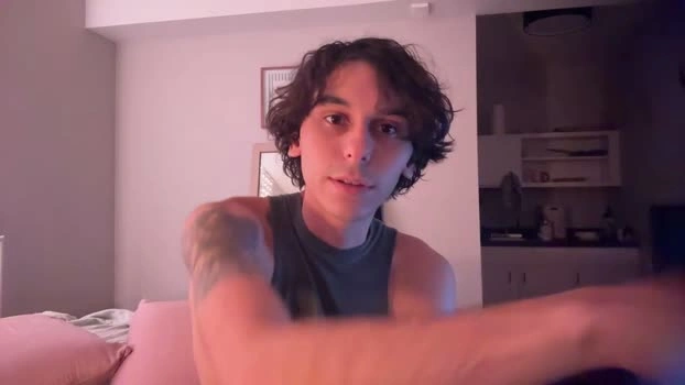 aesus3x 04-10-2026 Male nude beautiful Video
