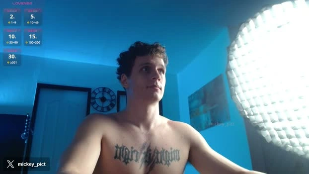 mickey_pict 04-10-2026 Male amateur bicurious Video