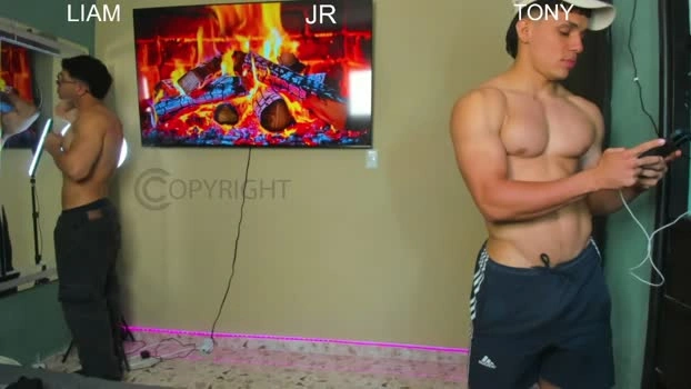 studs_men 07-10-2026 Male show fuckme Video