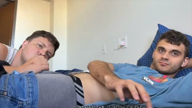 deafguyproud69 09-10-2026 Male moan sexy Video