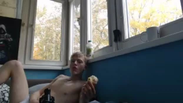 parzeval_16 11-10-2026 Male toys Porn Video