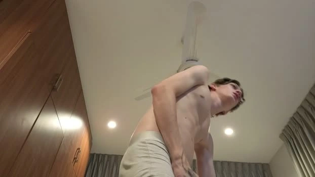 nickwoooster 11-10-2026 Male Nude juicy Video