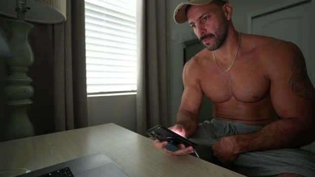 brucestryker 16-10-2026 Male analtoy Topless Video