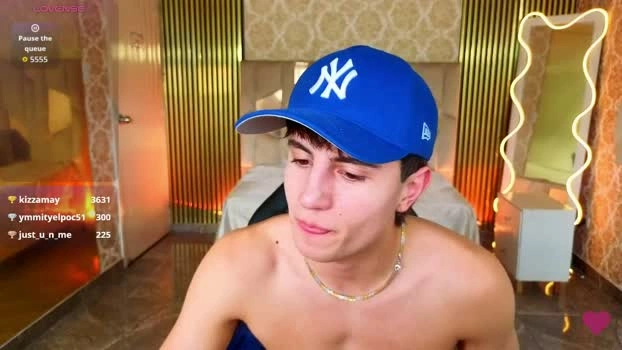 kyler_tay 16-10-2026 Male natural spanking Video