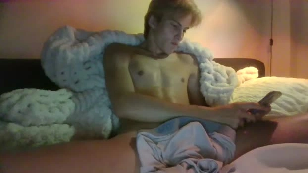 littlepickle2027 16-10-2026 Male spanking natural Video