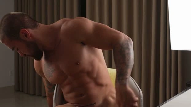 karlos_murphy 18-10-2026 Male Ass lush Video