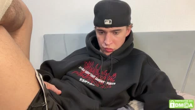 kevin_martin8 17-10-2026 Male hard striptease Video