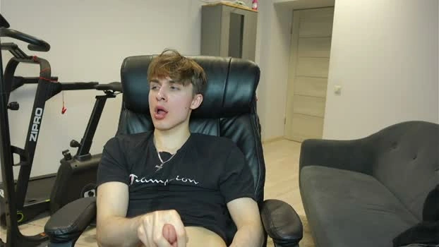 damien_dallas 19-10-2026 Male blowjob wank Video