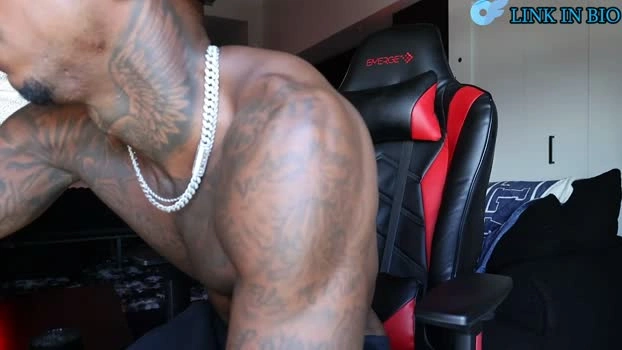 almightycnote 19-10-2026 Male blowjob squirt Video