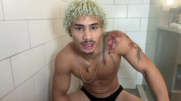 kingzosh 20-10-2026 Male sexyfeet love Video