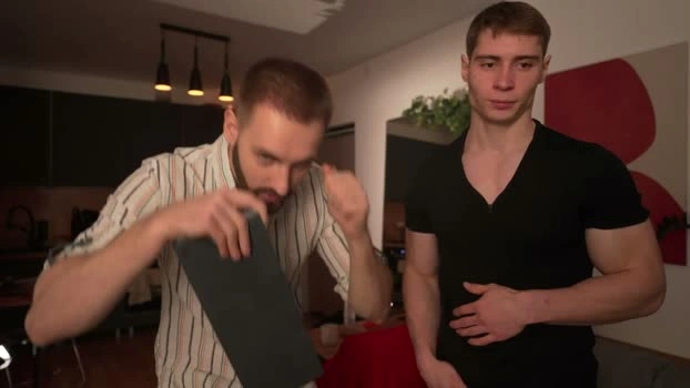 kevin_geo 21-10-2026 Male Topless kink Video