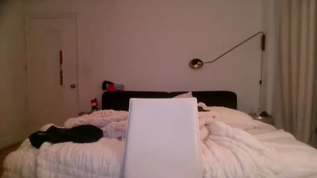 littlepickle2027 22-10-2026 Male legs juicy Video