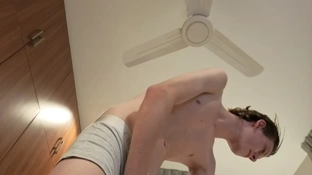nickwoooster 25-10-2026 Male analsex kiss Video
