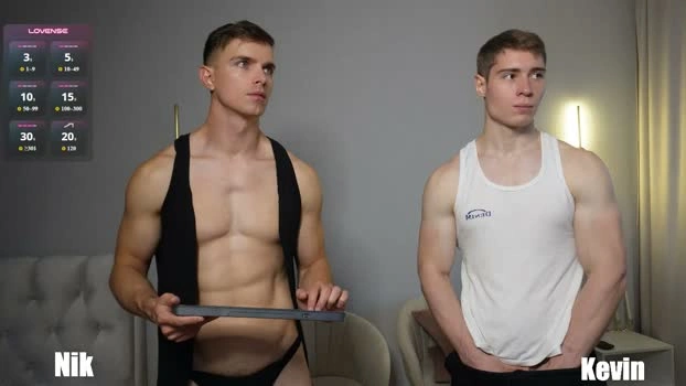 nik_sharp 27-10-2026 Male skinny prettyface Video