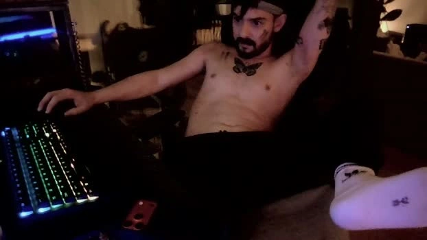javid_kian 28-10-2026 Male juicy prettyface Video